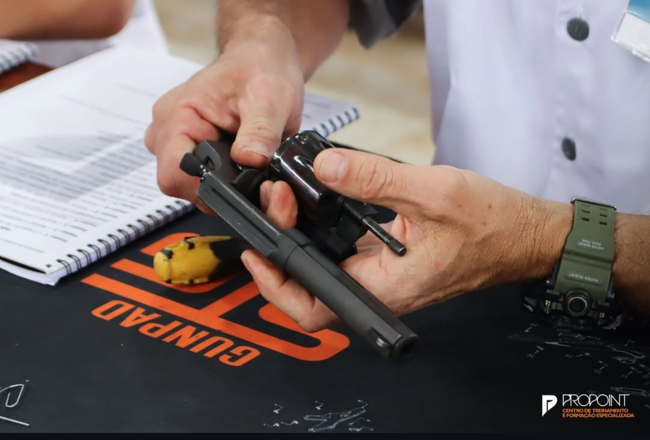 Curso Formação de Armeiros - Aula Prática 2